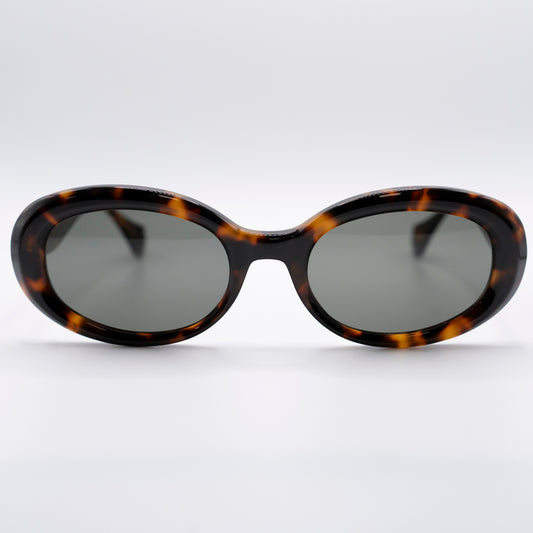 Gafa de sol de la marca Gigi Studios