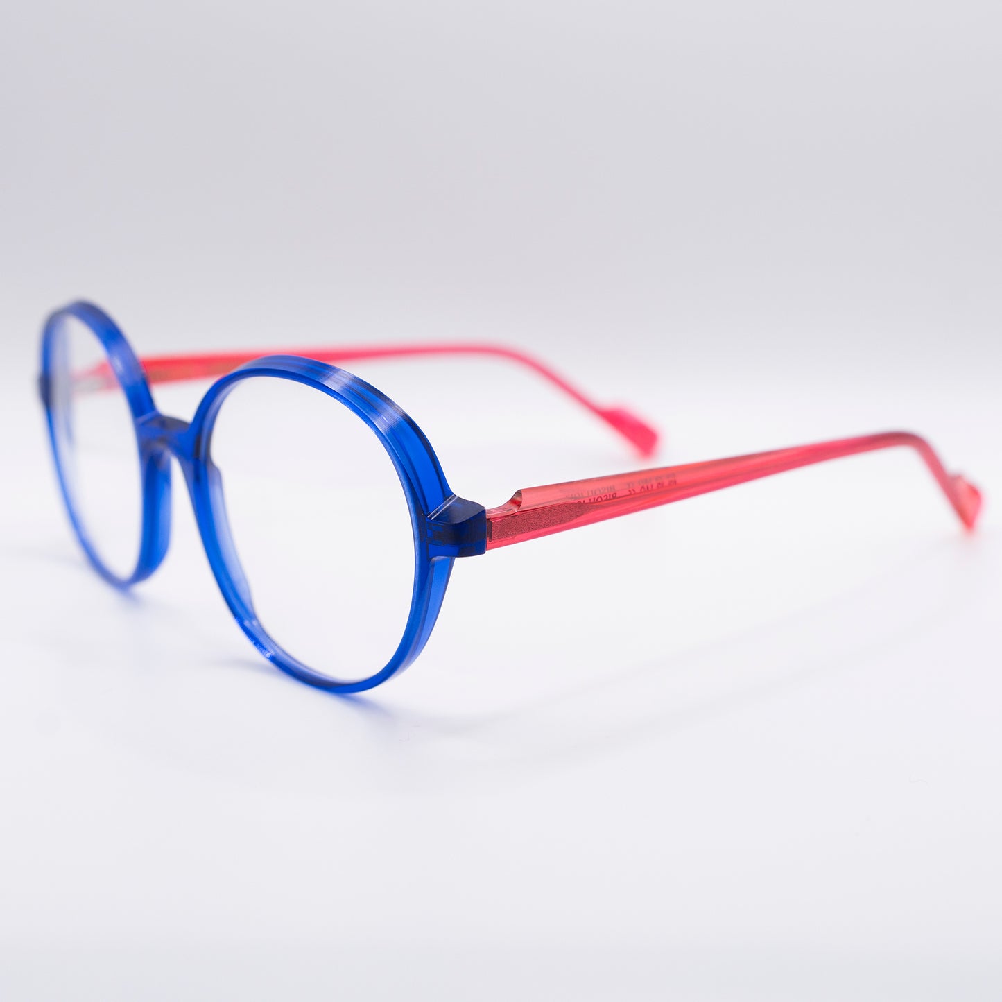 Gafa de pasta de la marca Blush