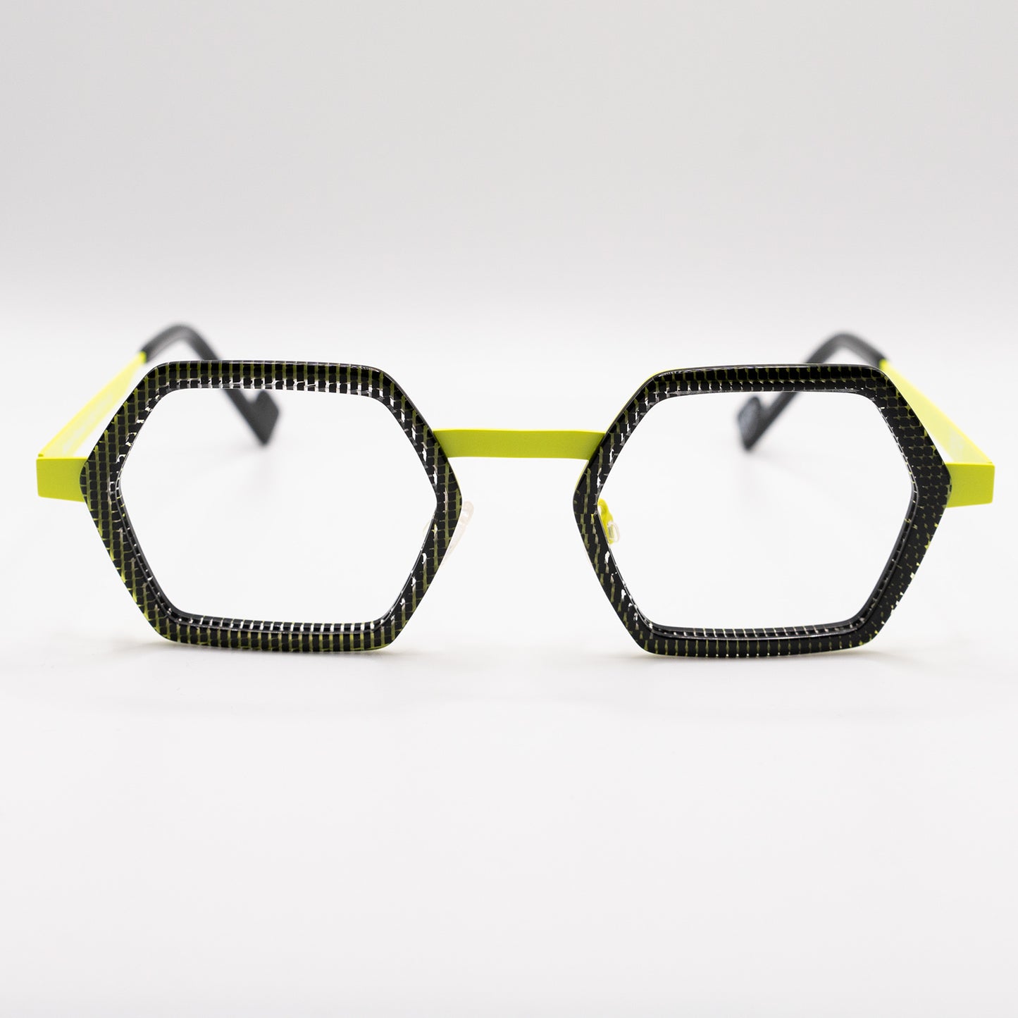 Gafa Hexagonal Neon de la marca Xit | Tendencias en gafas | Optica Bronte